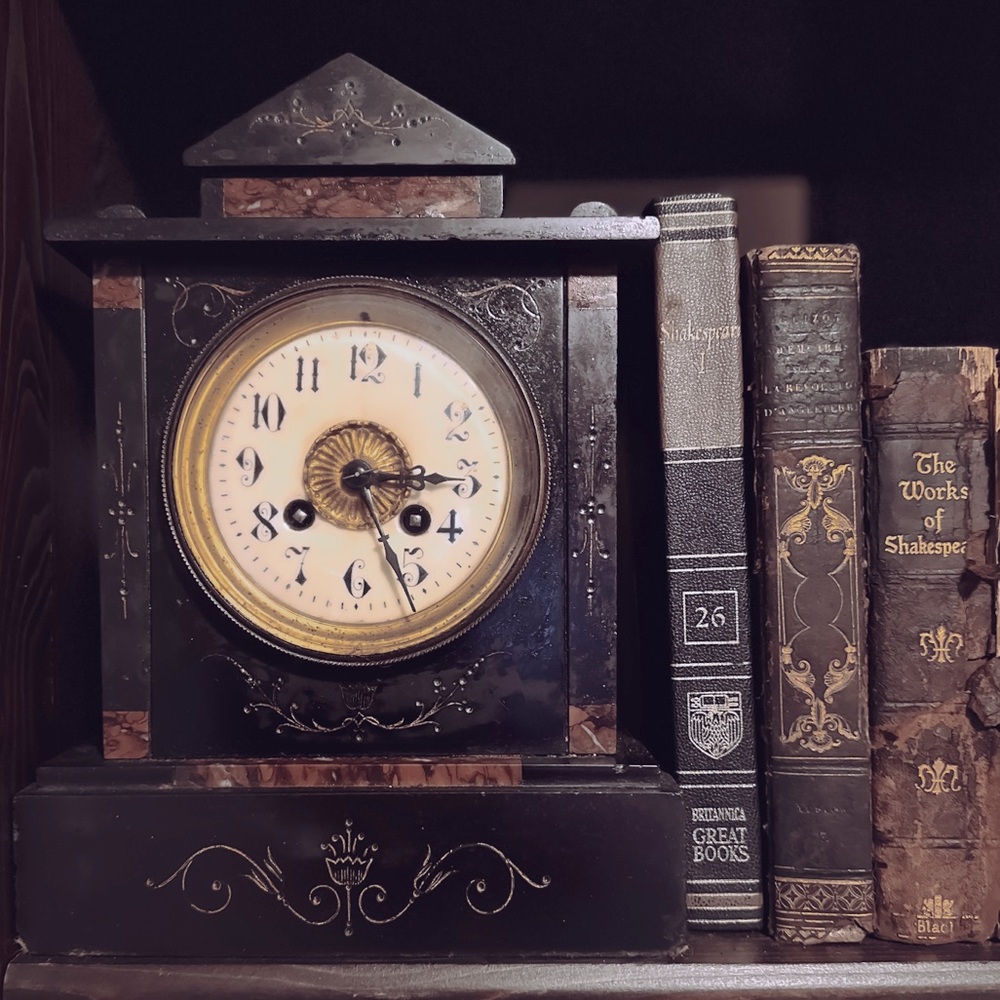 Victorian Era Antique Mantel Clock